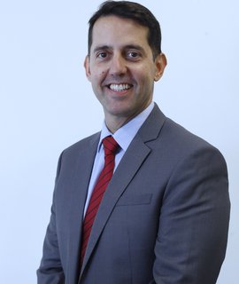 Foto de {{ member.name }}